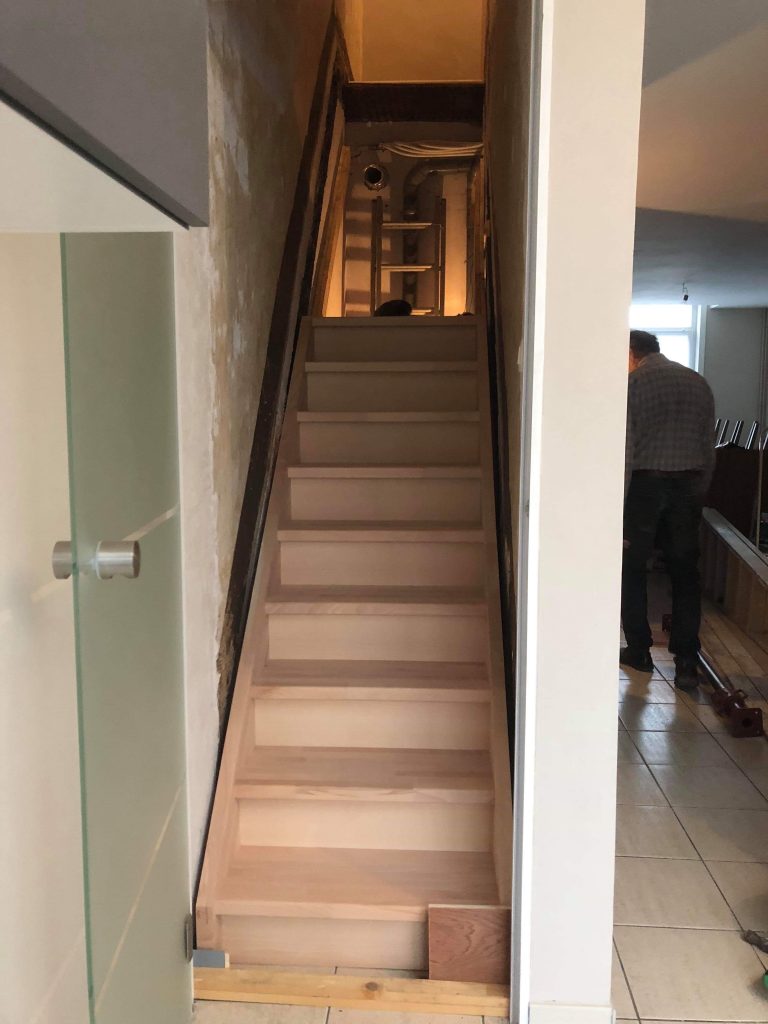 Remplacement d'un escalier en bois sur mesure